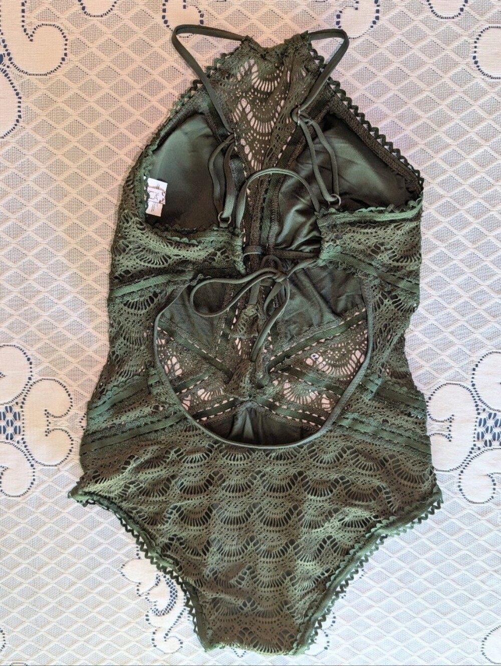 Becca by Rebecca Virtue Color Play Womens Crochet One Piece Swimsuit Green Large - Picture 4 of 13